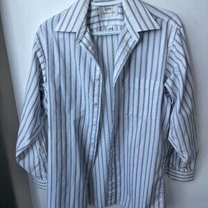 UNISEX ARROW Striped Button-Up Shirt (Men’s Small)